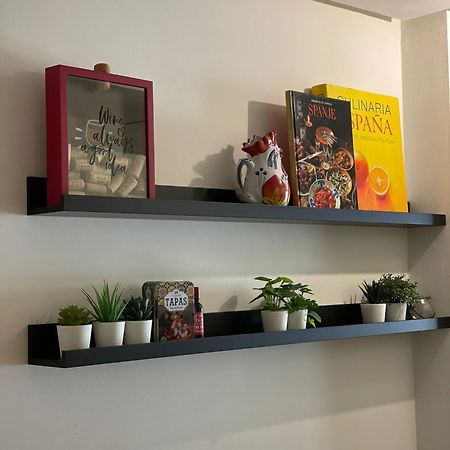 A Space That Feels Like Home With Private Parking Málaga Exterior foto