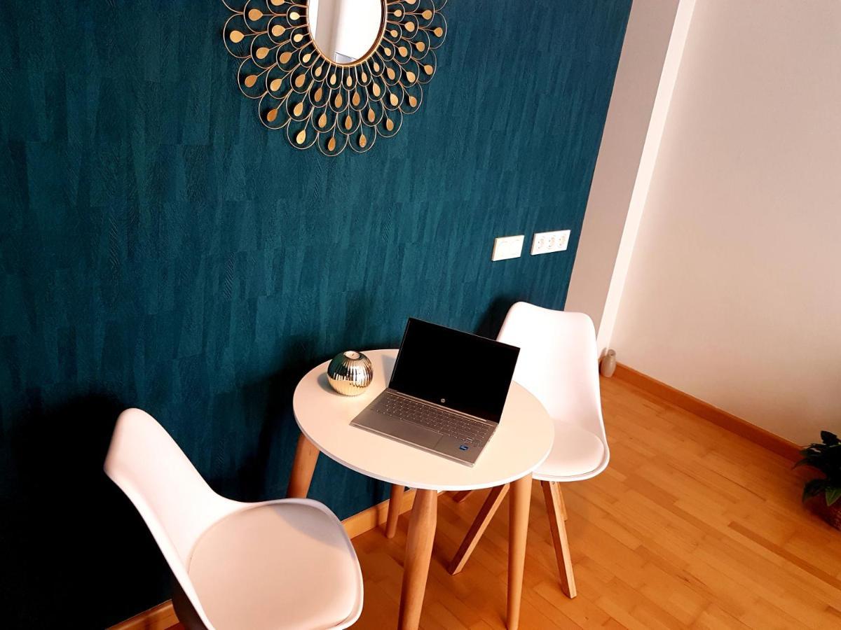 A Space That Feels Like Home With Private Parking Málaga Exterior foto